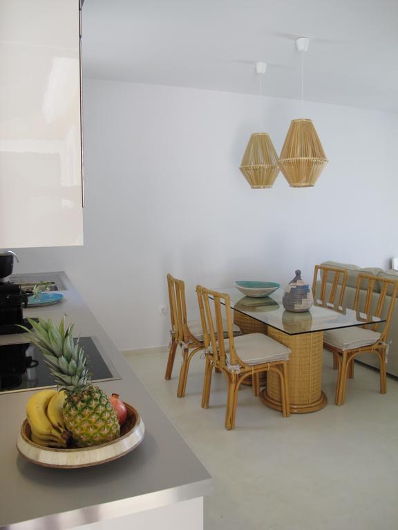 Seafront Calista Beach House With Garden Glyfada  Ngoại thất bức ảnh